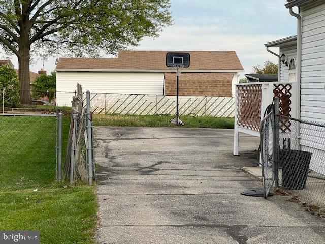 ROSEDALE - Residential