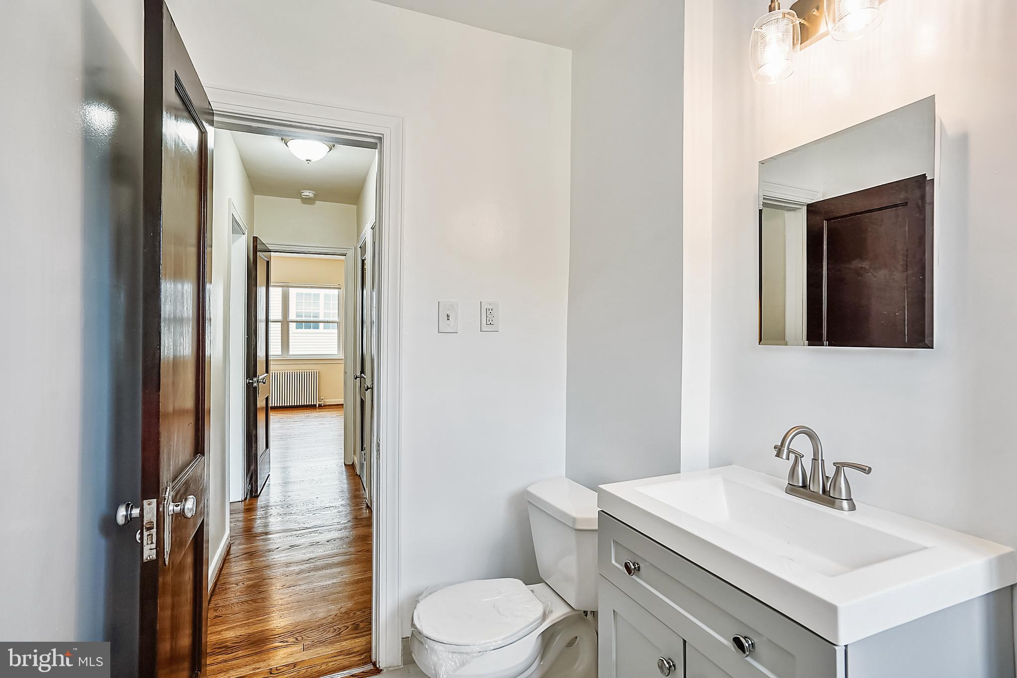 LYON VILLAGE - Residential Lease