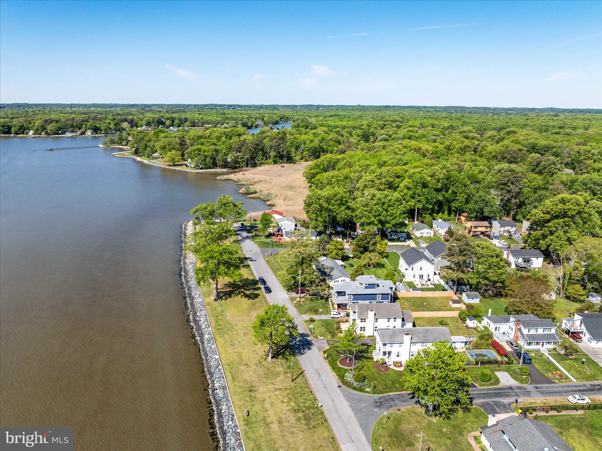 FRANKLIN MANOR BEACH - Residential