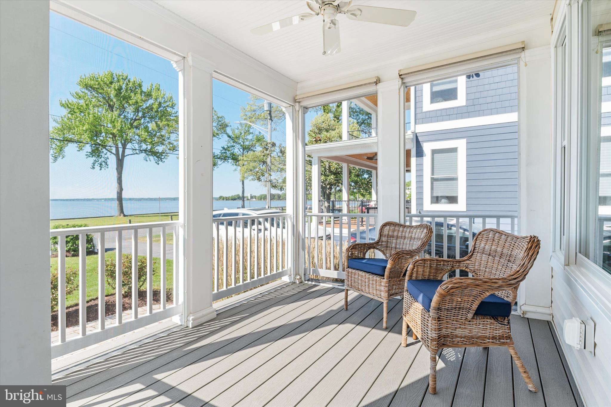 FRANKLIN MANOR BEACH - Residential