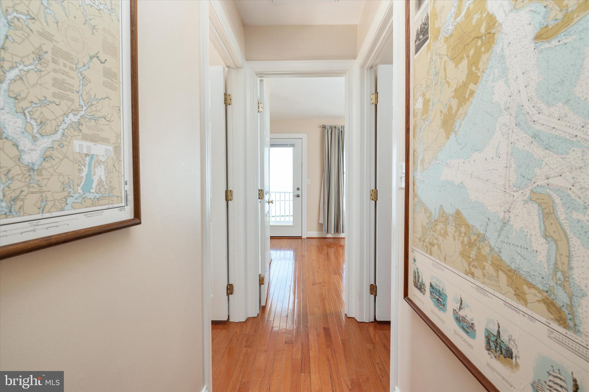 FRANKLIN MANOR BEACH - Residential