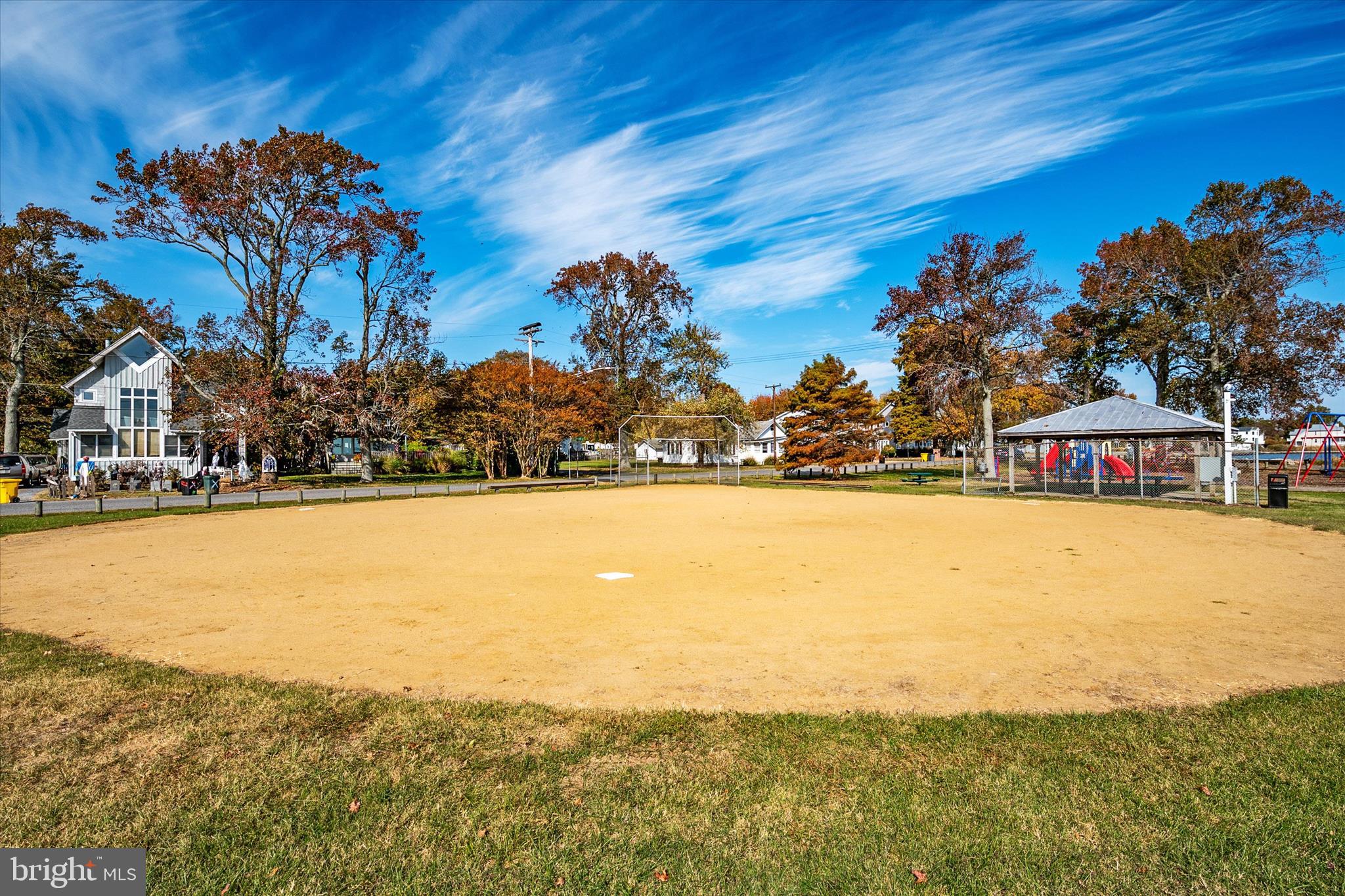 FRANKLIN MANOR BEACH - Residential