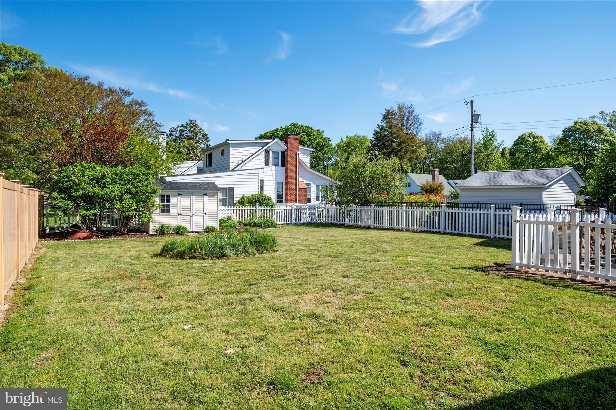 FRANKLIN MANOR BEACH - Residential
