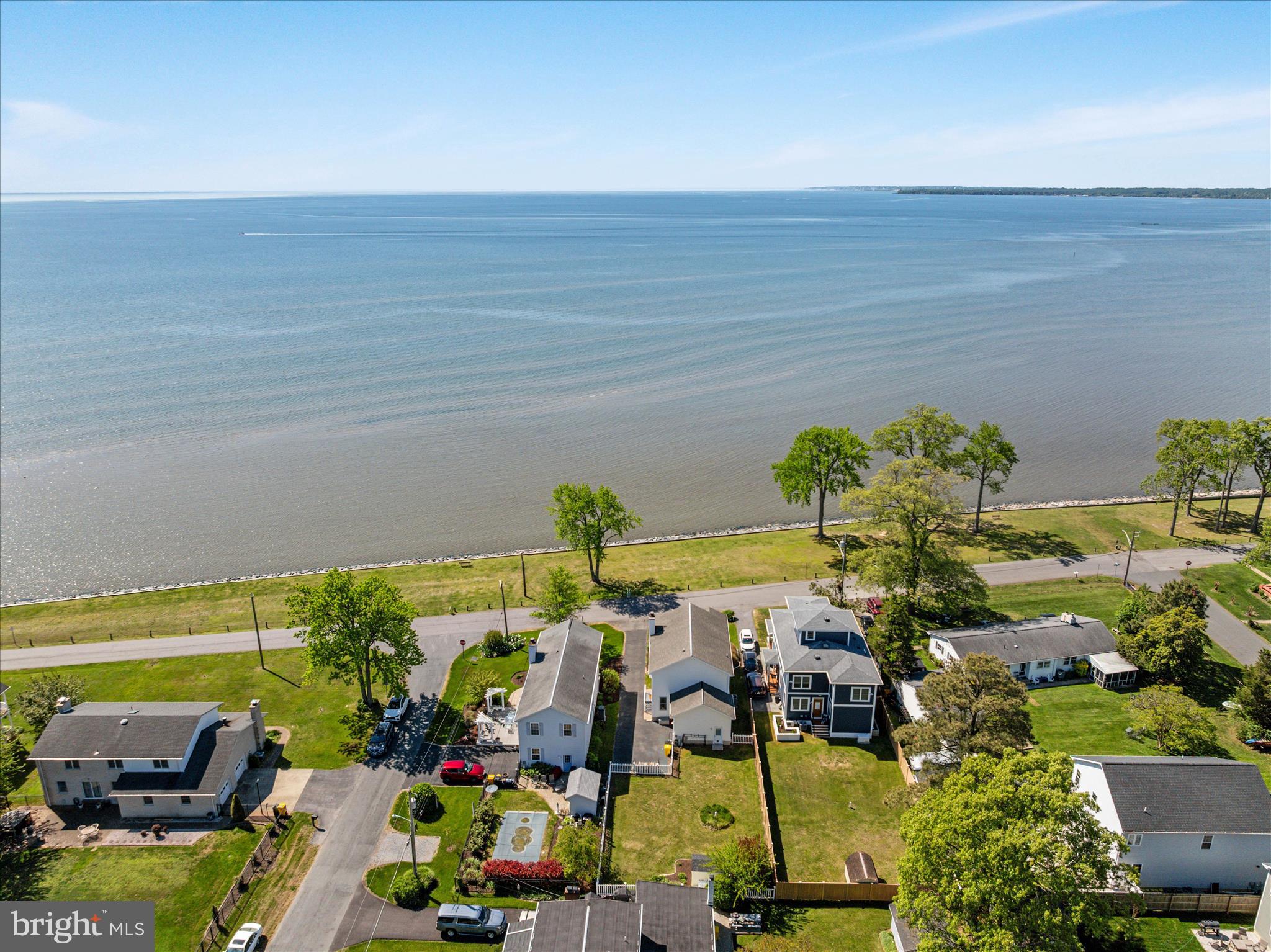 FRANKLIN MANOR BEACH - Residential