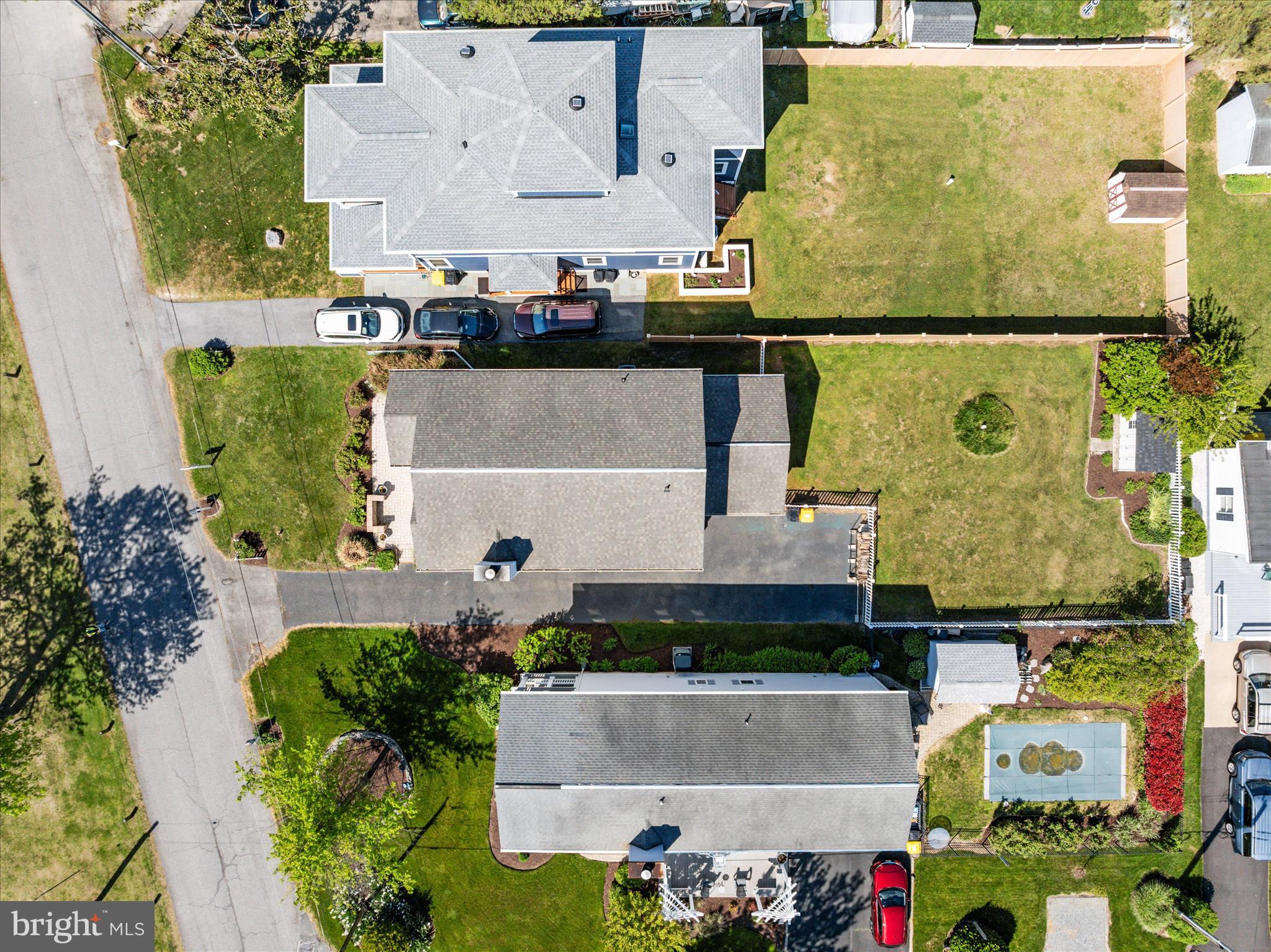 FRANKLIN MANOR BEACH - Residential
