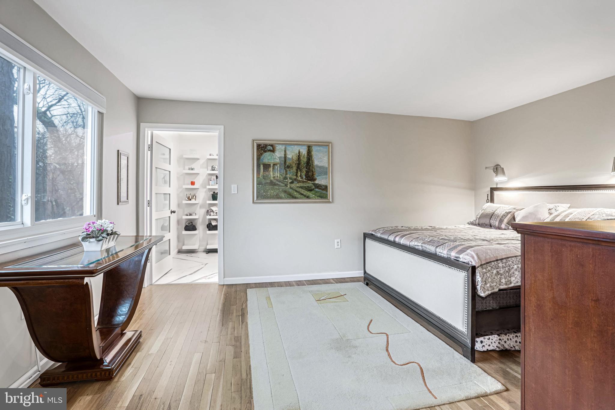 RESTON - Residential