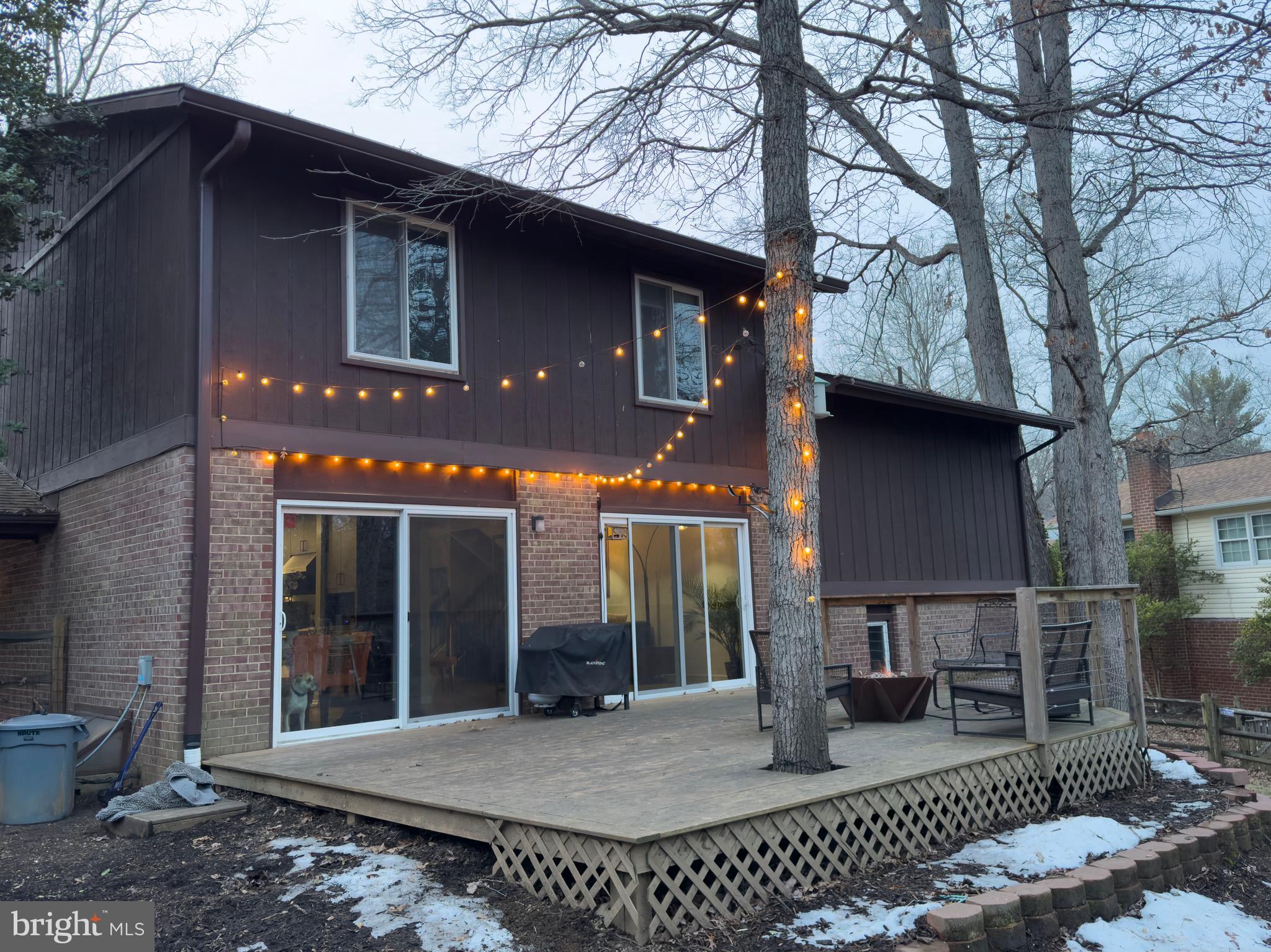 RESTON - Residential