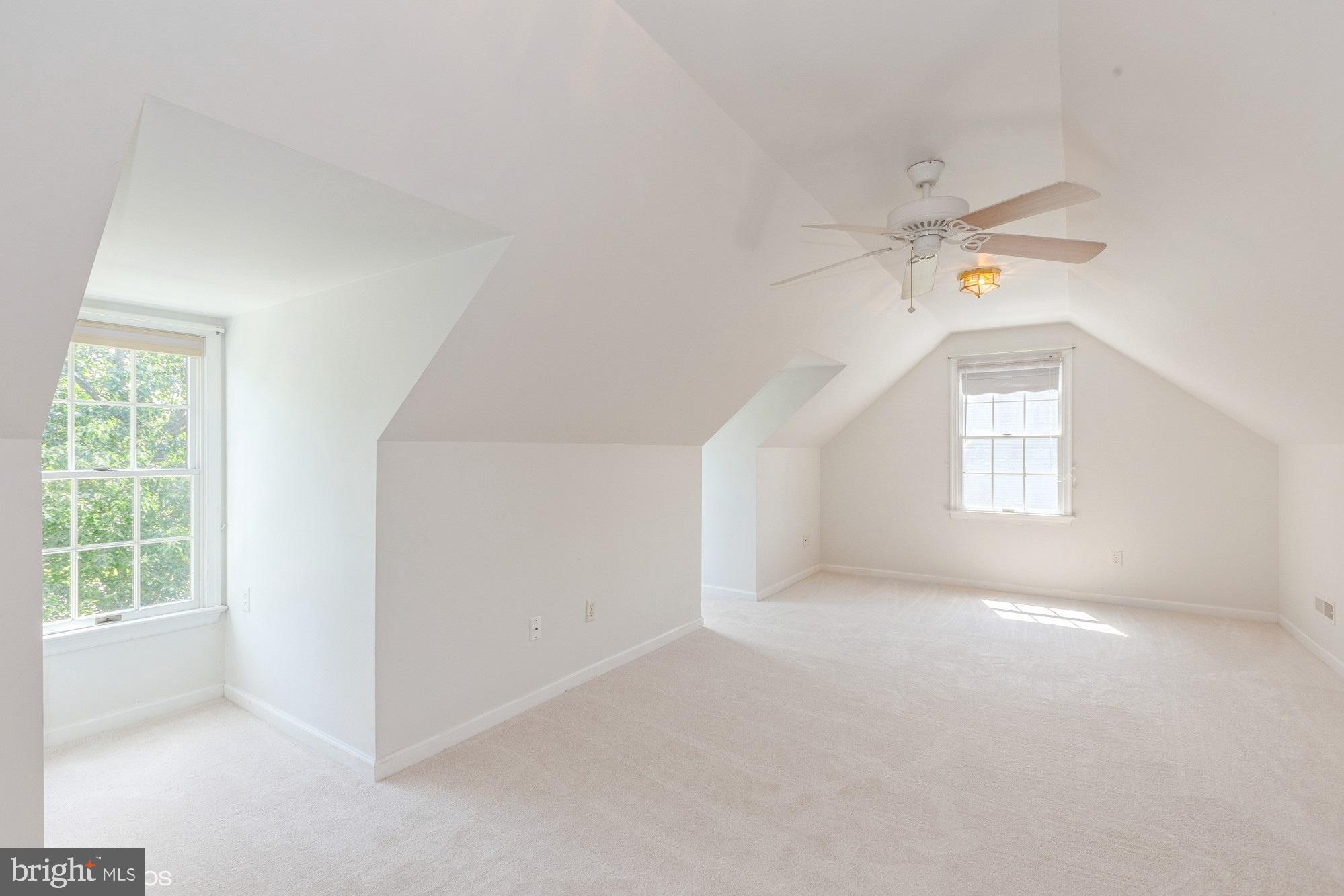 STEEPLECHASE - Residential