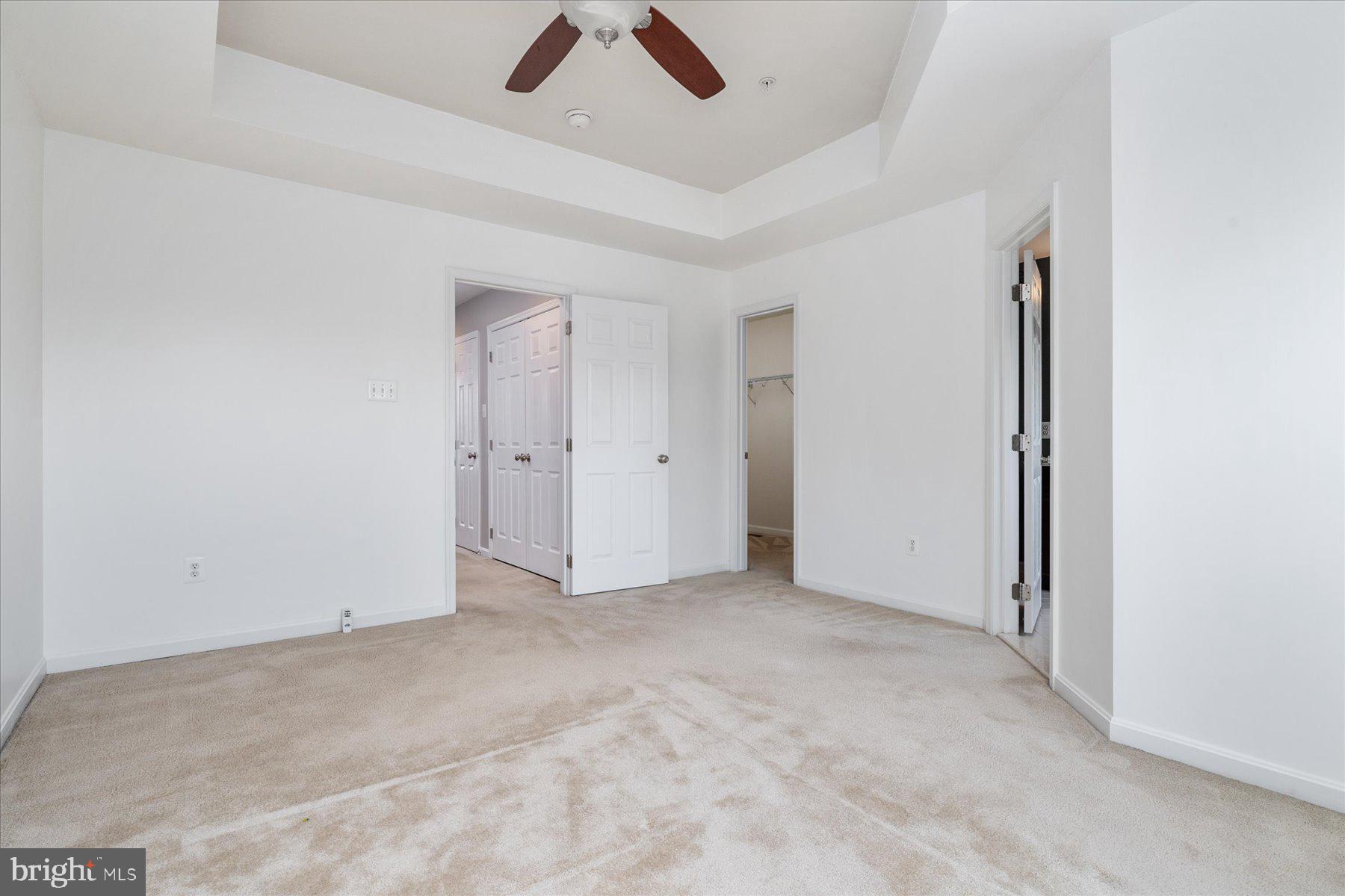 JENNIFER MEADOWS - Residential Lease