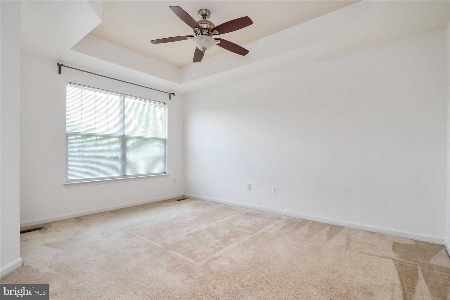 JENNIFER MEADOWS - Residential Lease