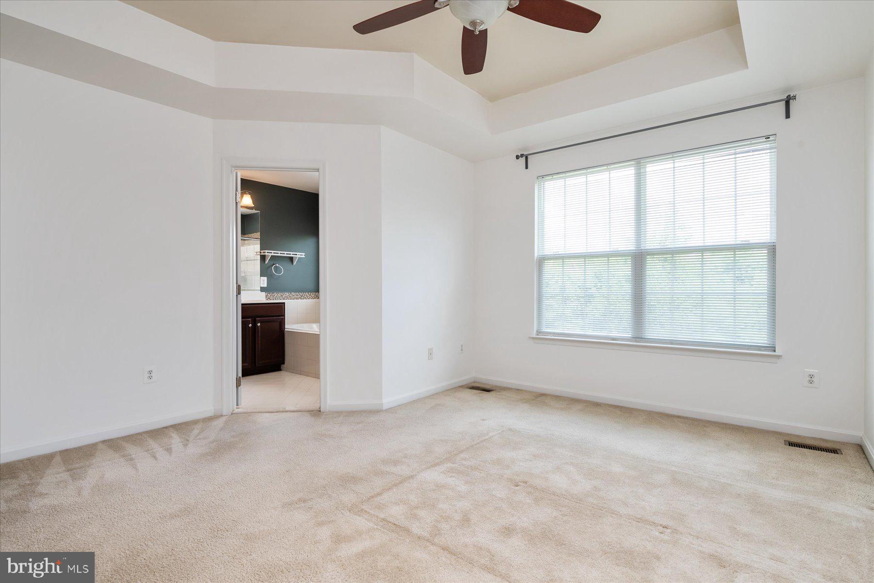 JENNIFER MEADOWS - Residential Lease