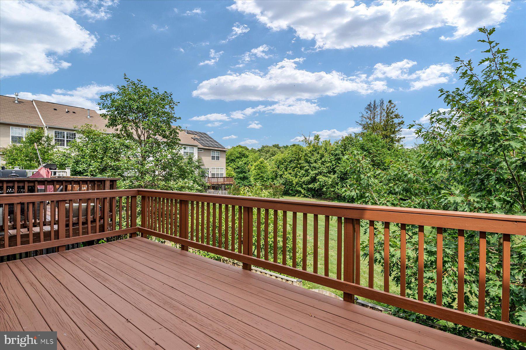 JENNIFER MEADOWS - Residential Lease