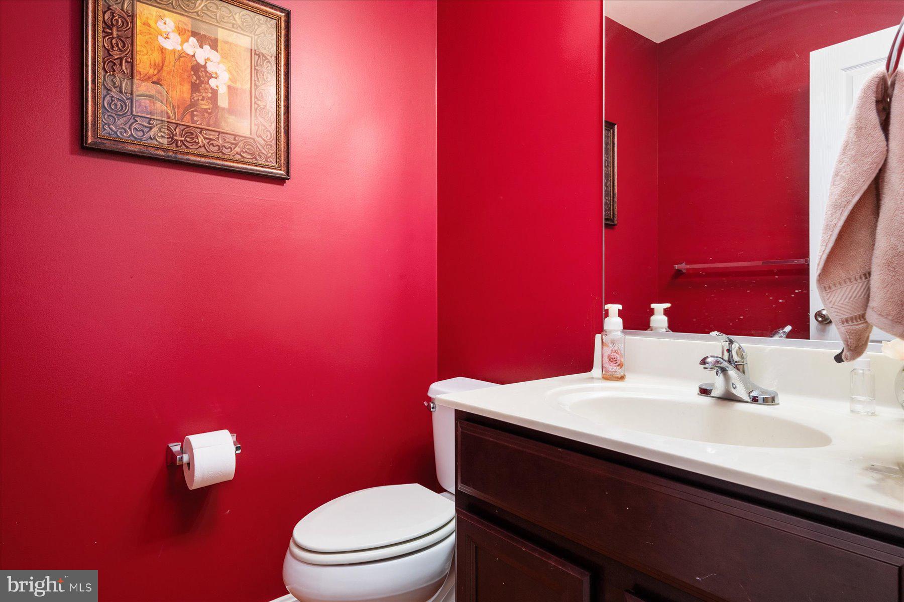 JENNIFER MEADOWS - Residential Lease