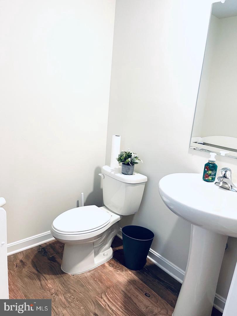 MAGNOLIA SPRINGS - Residential Lease