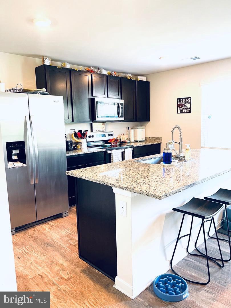 MAGNOLIA SPRINGS - Residential Lease