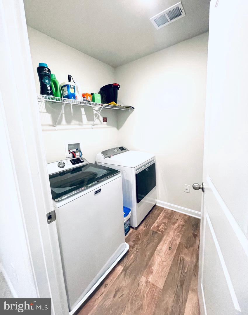 MAGNOLIA SPRINGS - Residential Lease