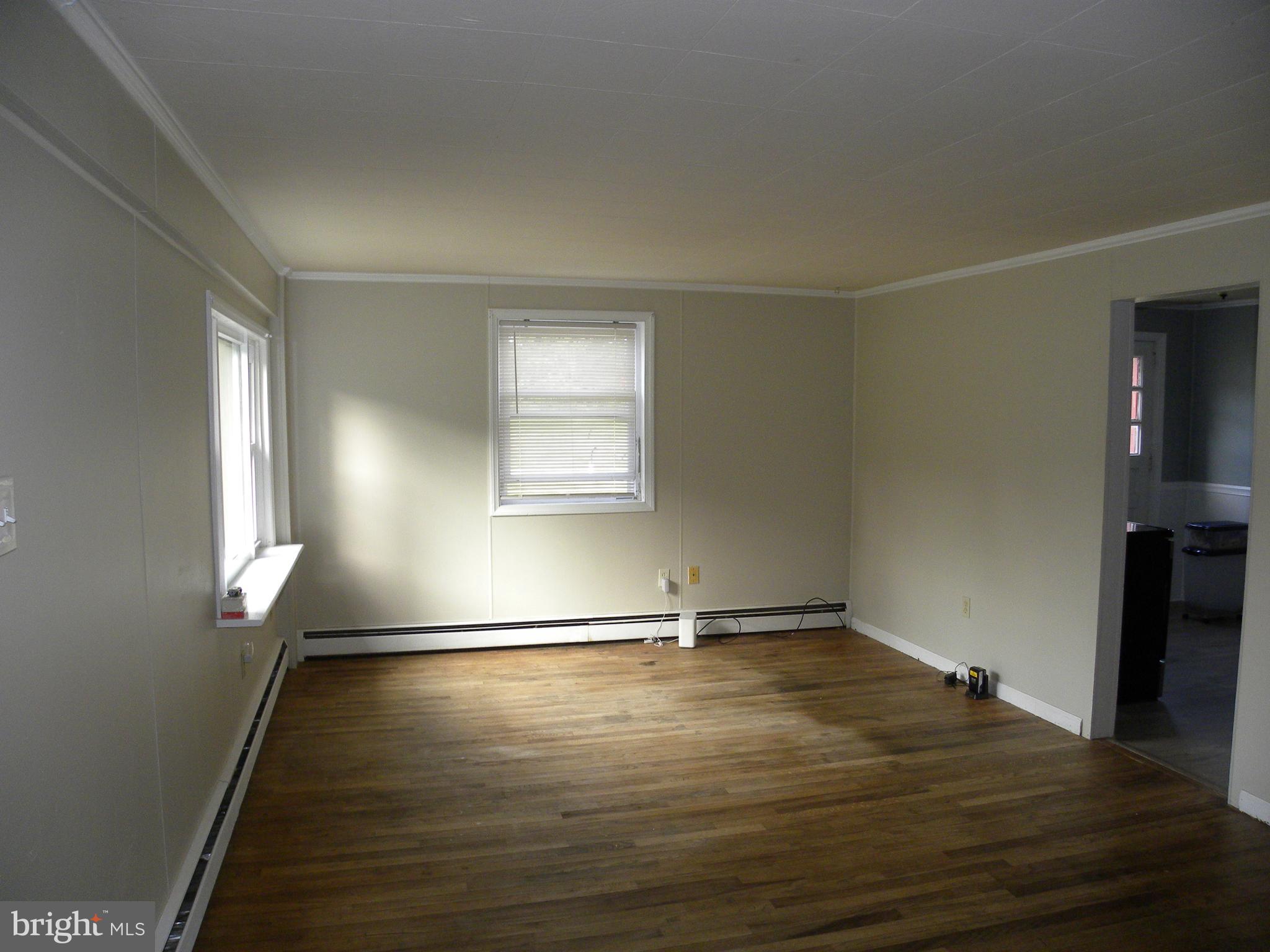 KINGSWOOD CROSSING - Residential Lease