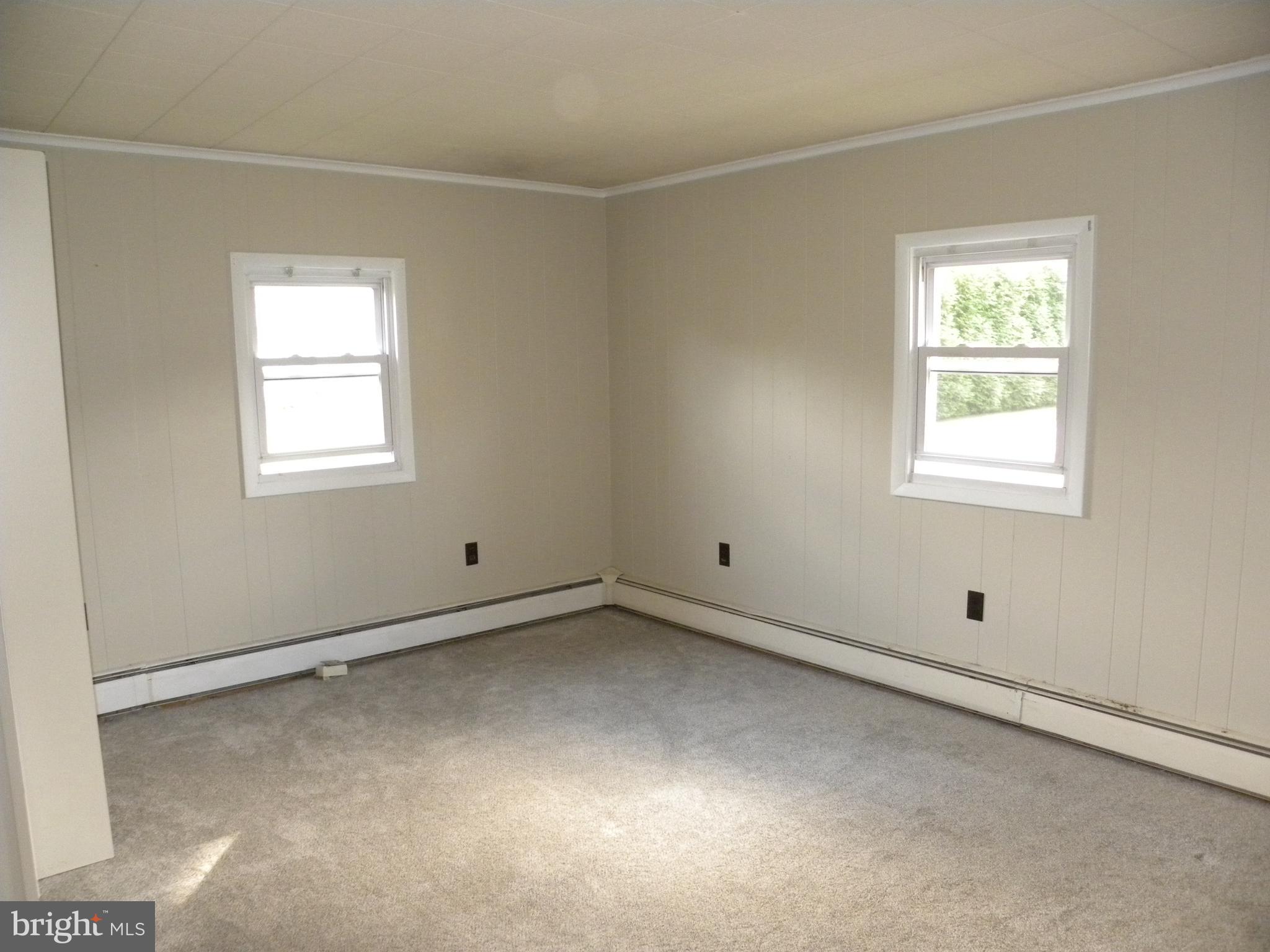 KINGSWOOD CROSSING - Residential Lease