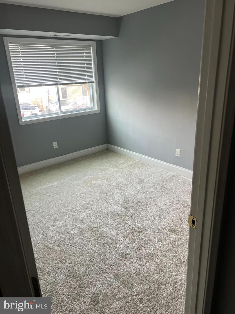 VALLEY HEIGHTS - Residential Lease