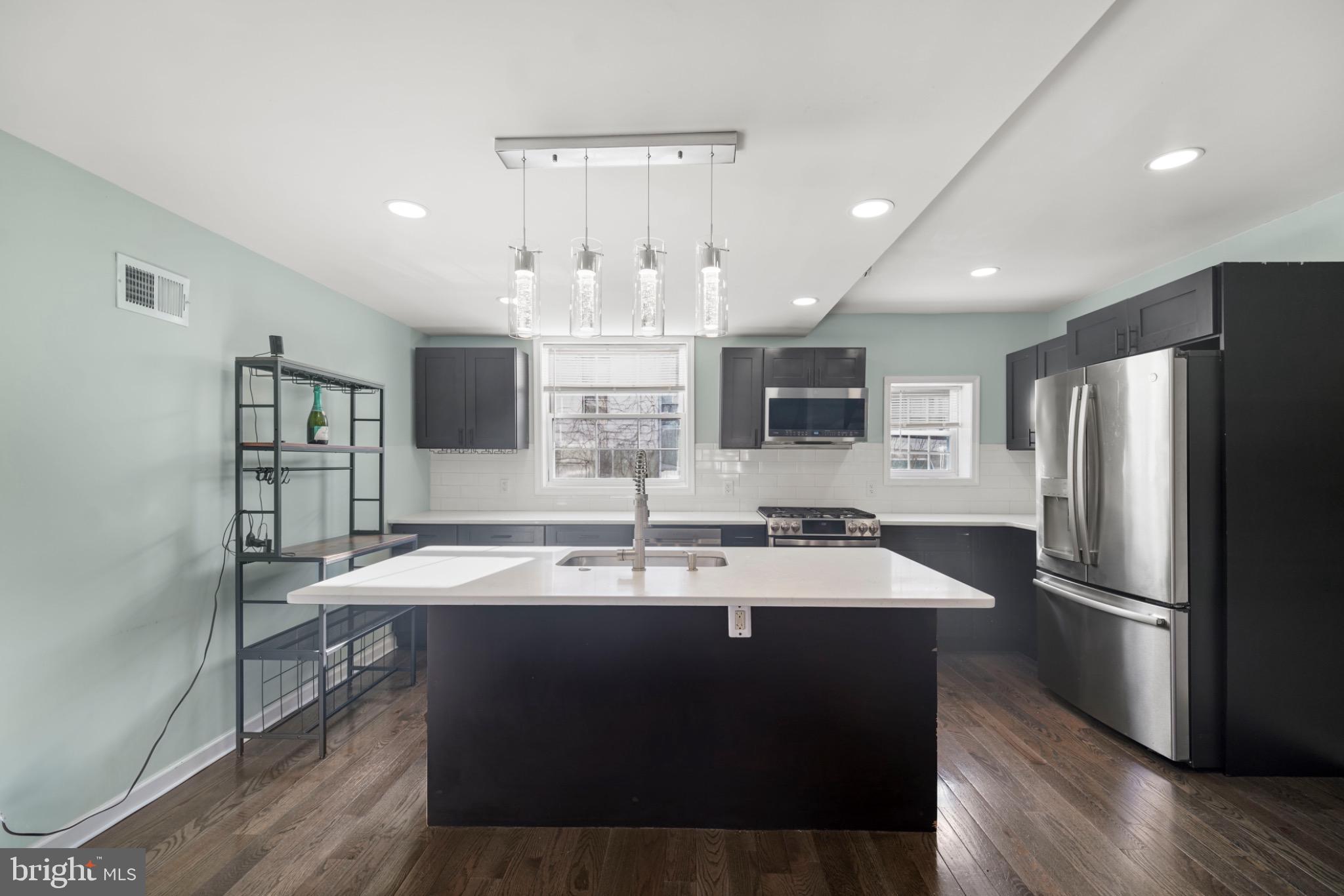 GRAYS FERRY - Residential