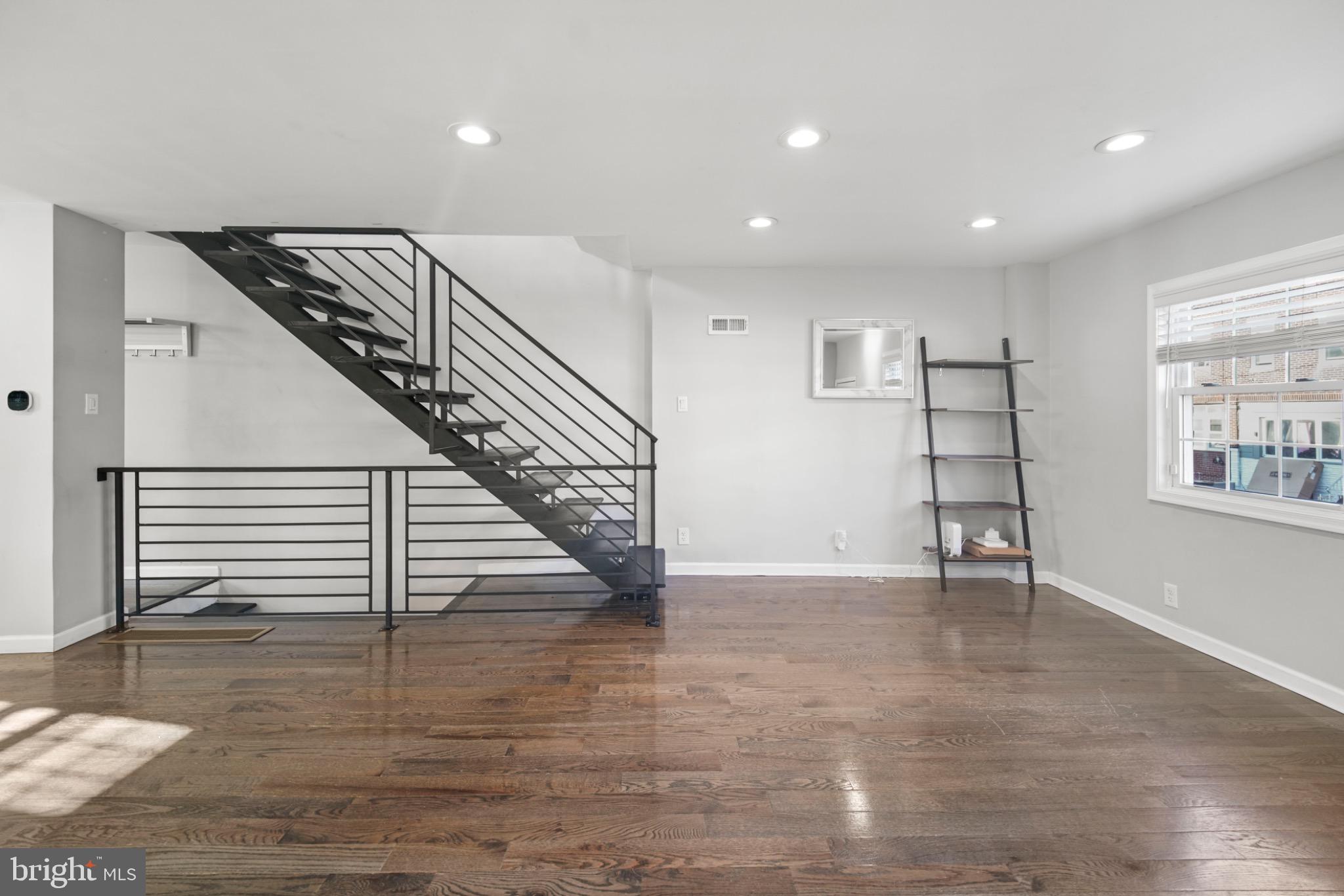 GRAYS FERRY - Residential