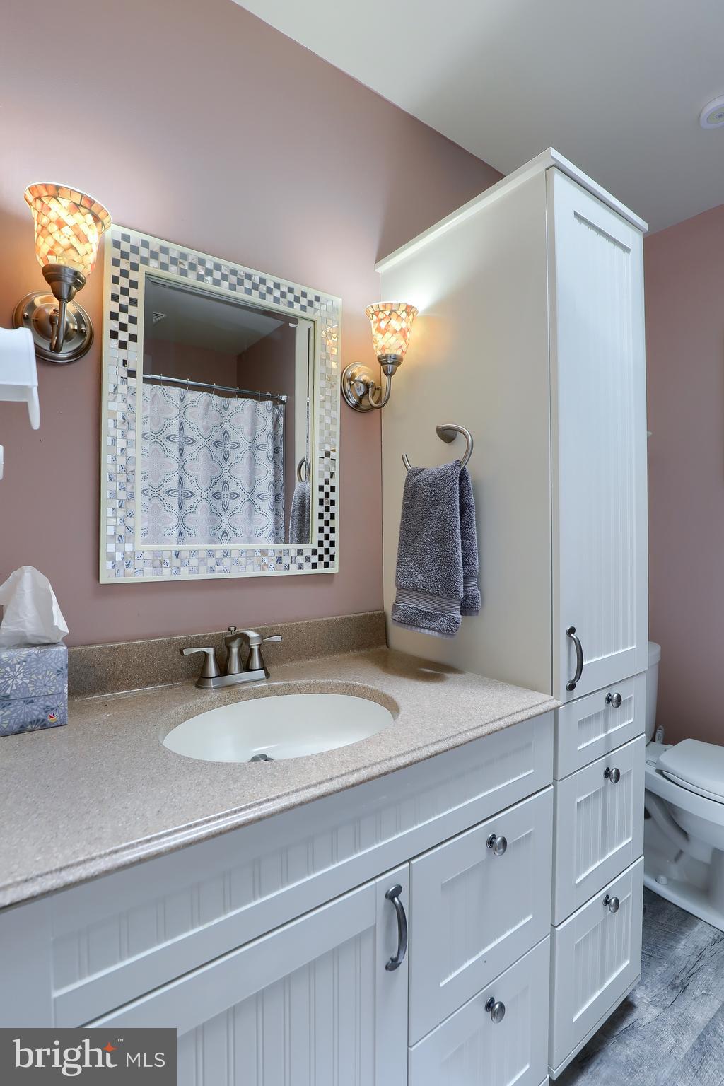 SCHOOL VALLEY - Residential