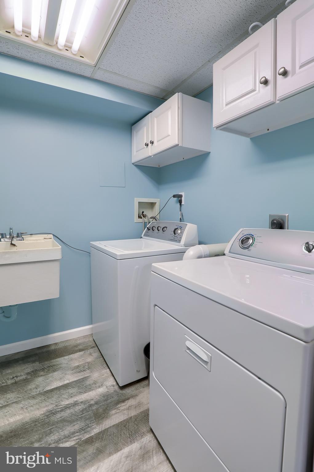 SCHOOL VALLEY - Residential