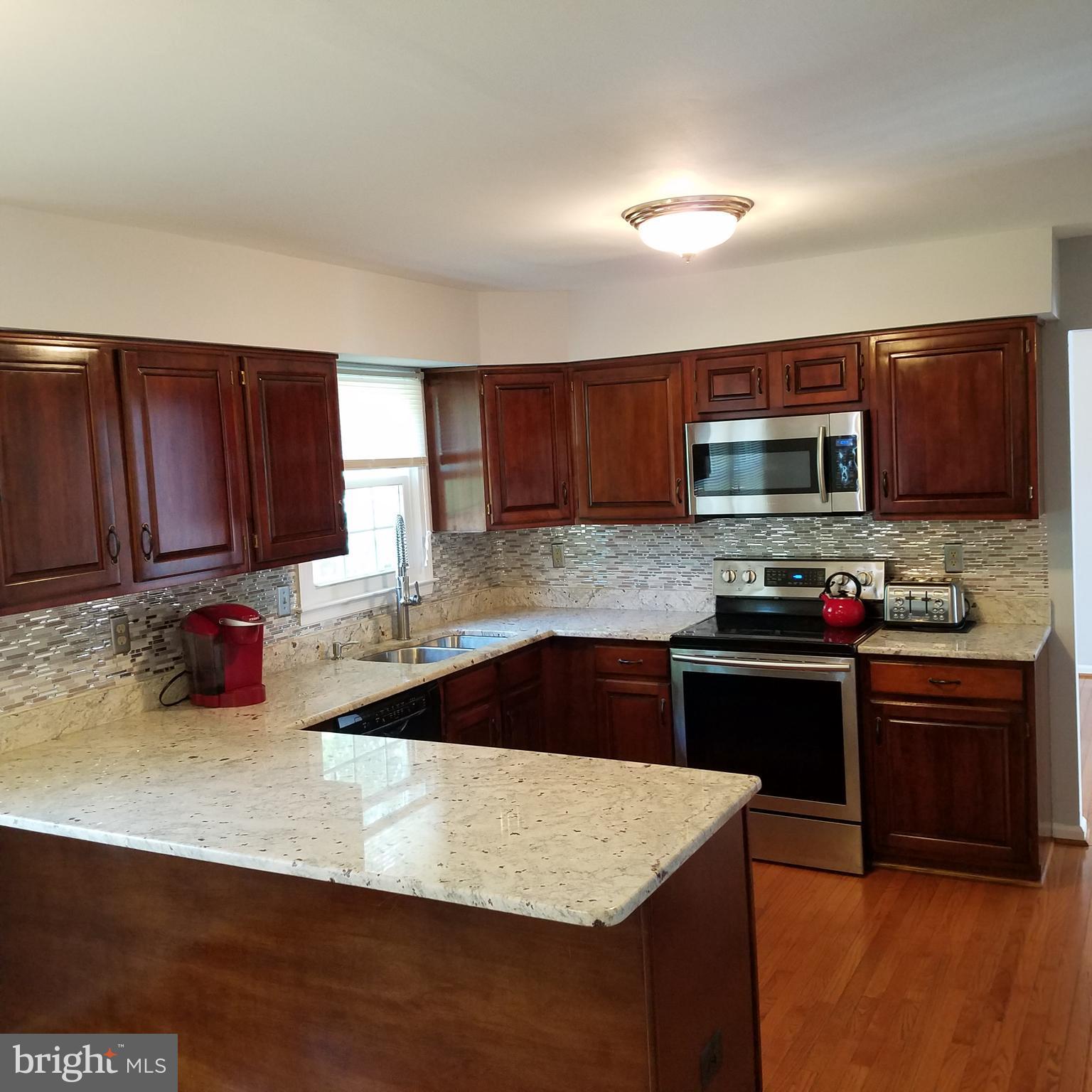 JAYESELLE - Residential