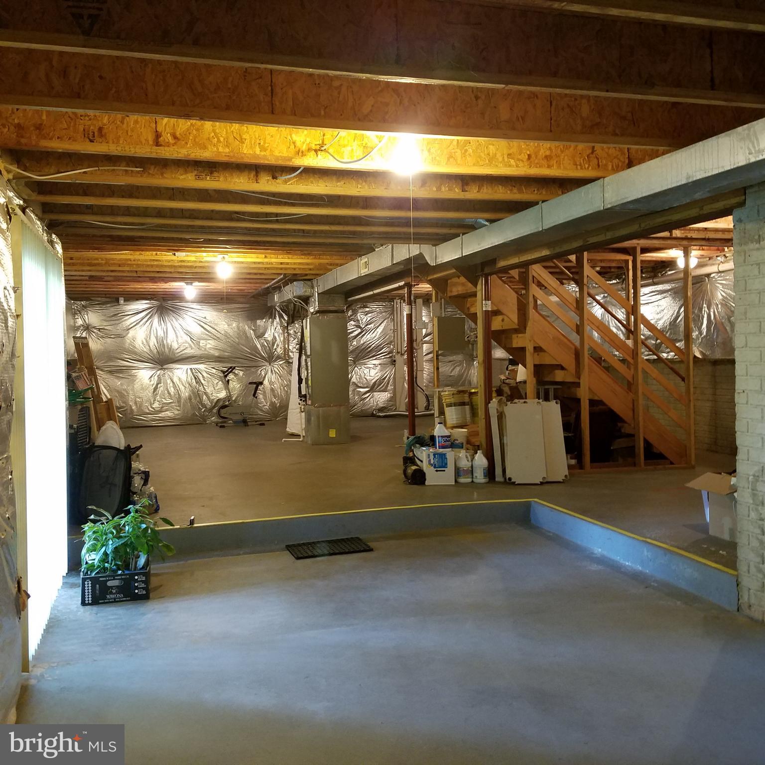 JAYESELLE - Residential