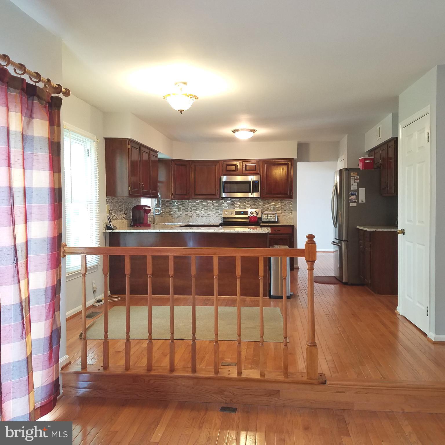 JAYESELLE - Residential