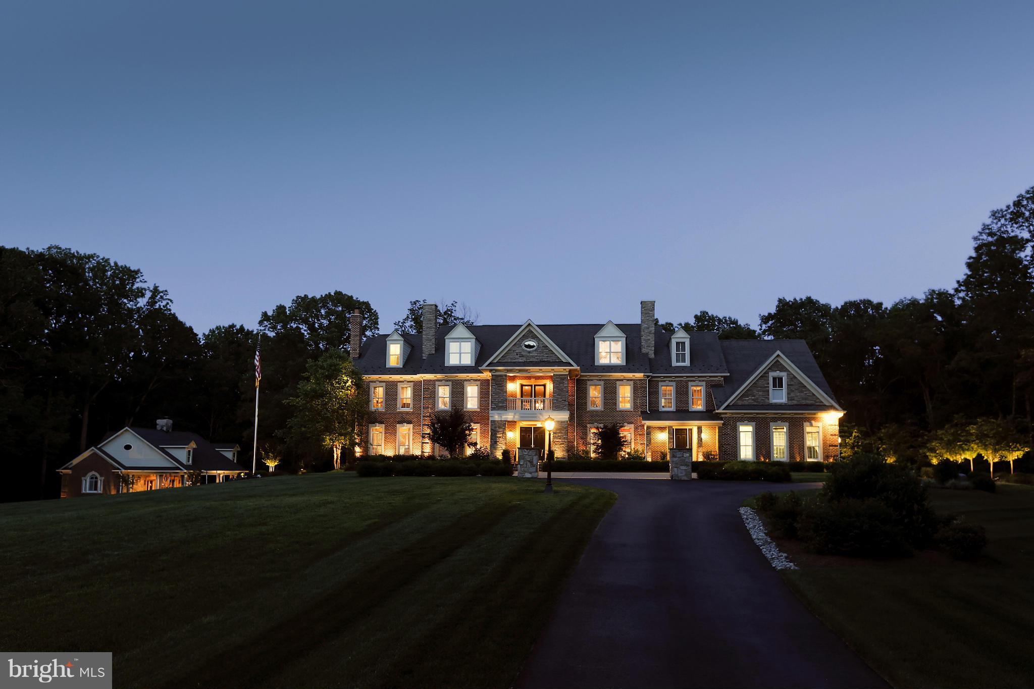 CLIFTON - Residential