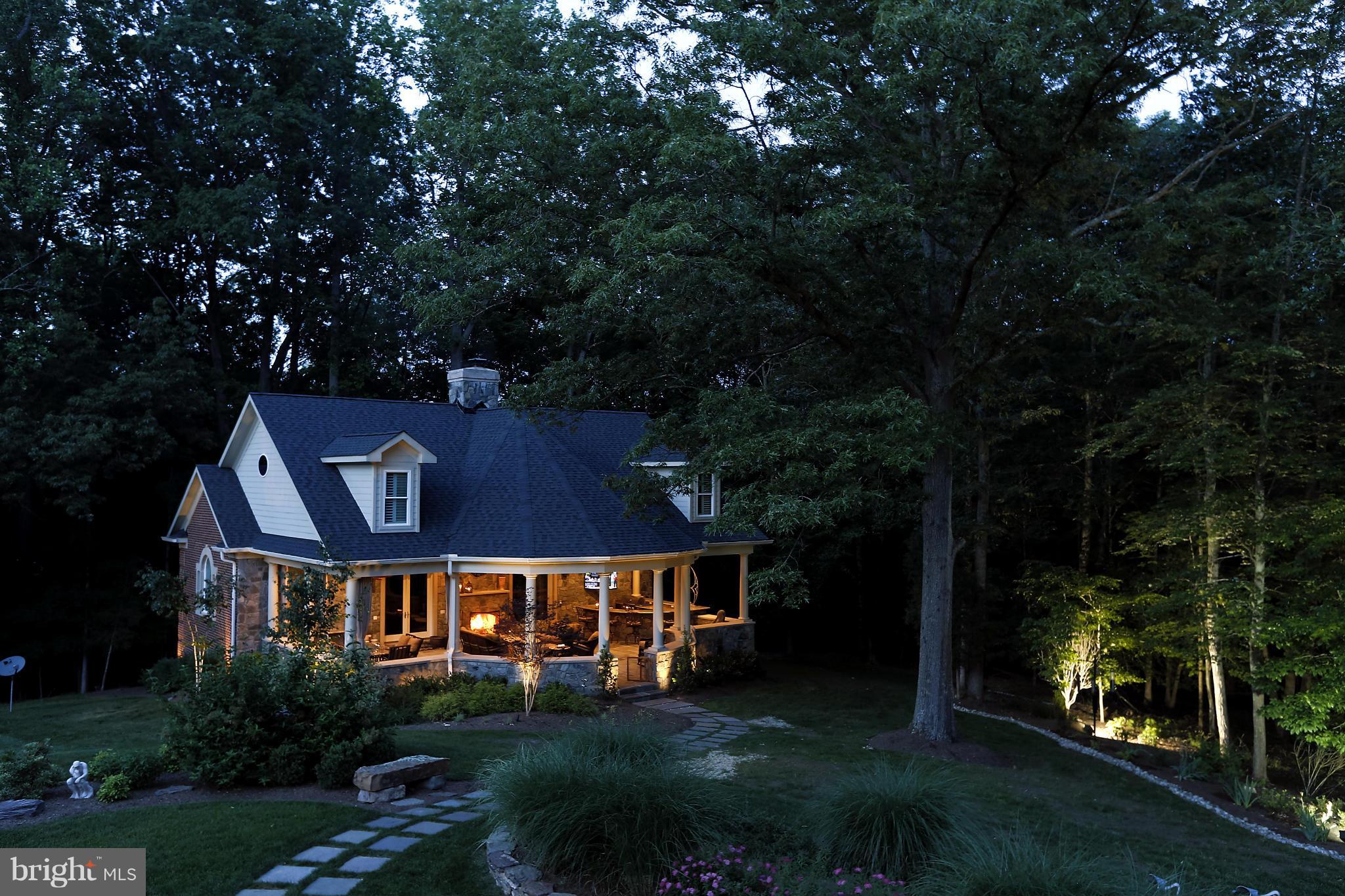 CLIFTON - Residential