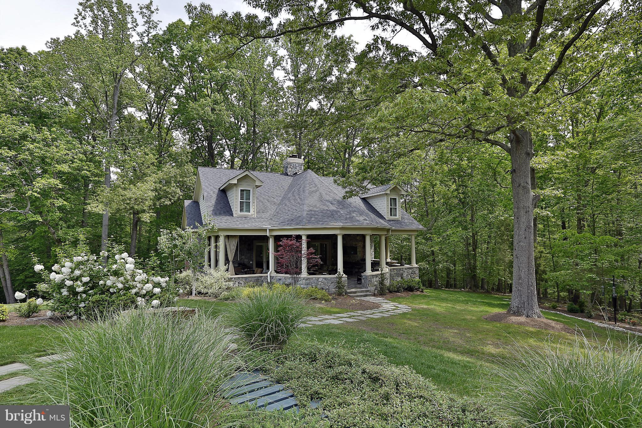 CLIFTON - Residential