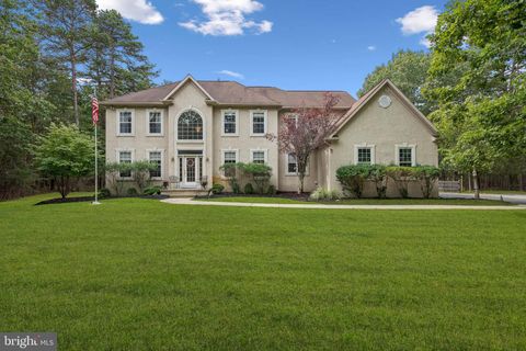 Photo of 7 Tranquility Court, SOUTHAMPTON, NJ 08088 (MLS # NJBL2096346)