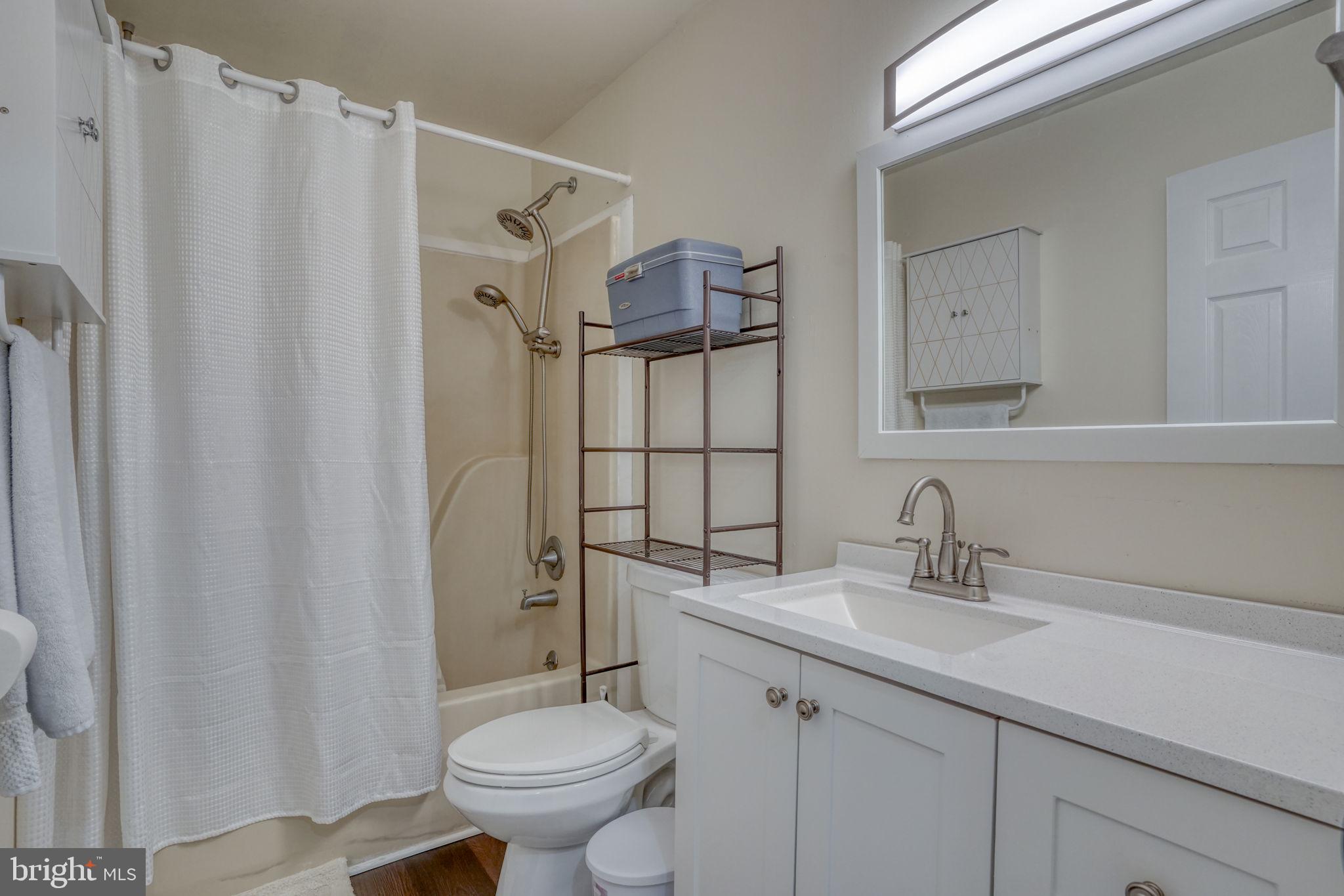 EDINBURGH VILLAGE - Residential