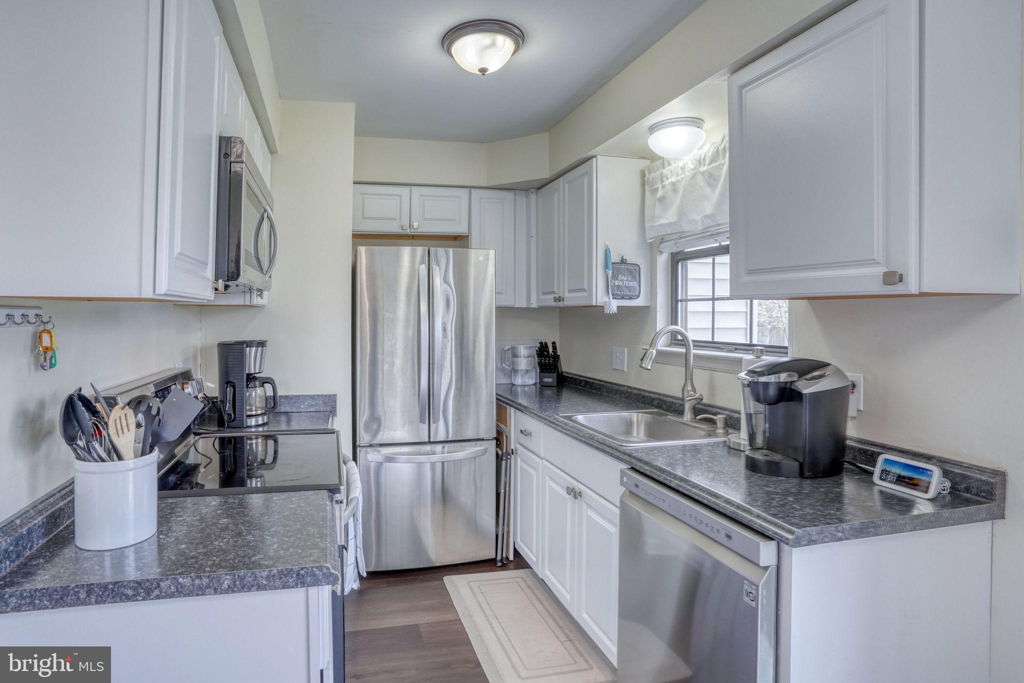 EDINBURGH VILLAGE - Residential