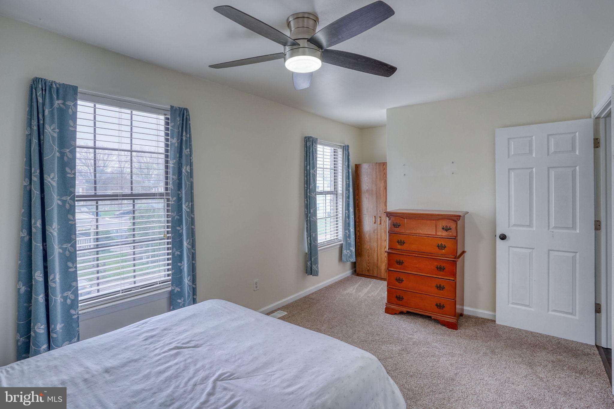 EDINBURGH VILLAGE - Residential