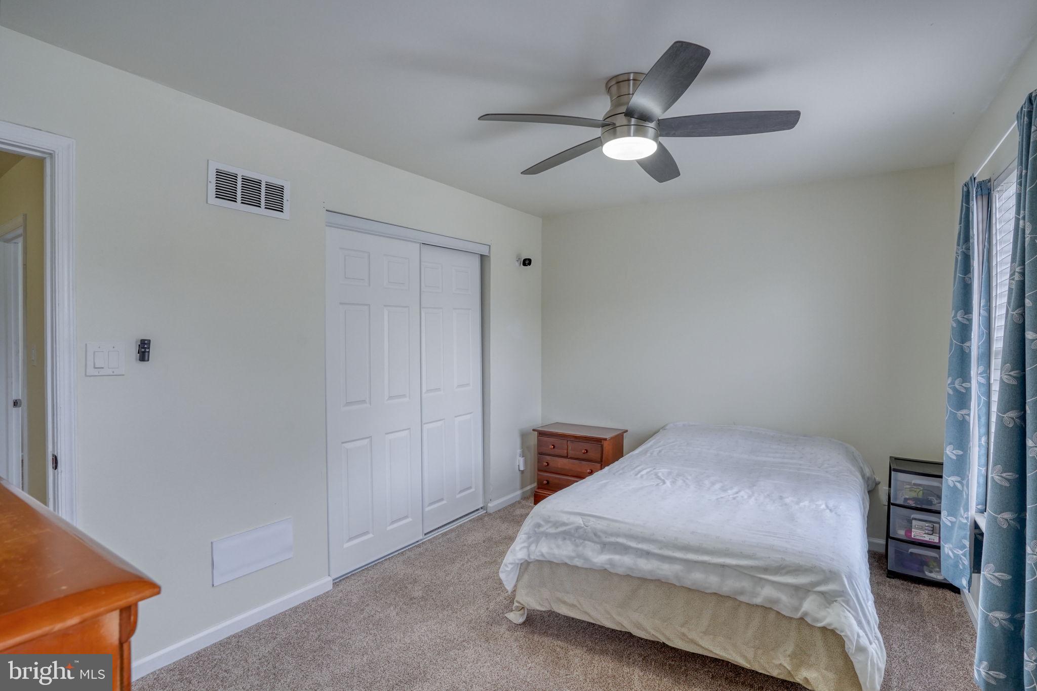 EDINBURGH VILLAGE - Residential