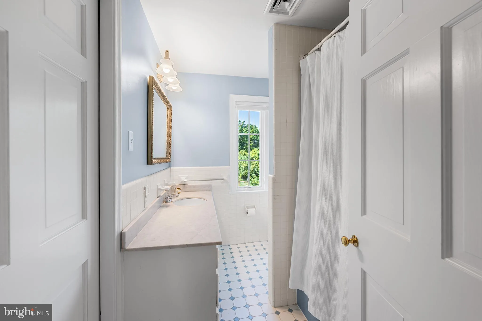 Berwyn, Pennsylvania 19312, United States, 5 Bedrooms Bedrooms, ,5 BathroomsBathrooms,Residential,Coming Soon,162232