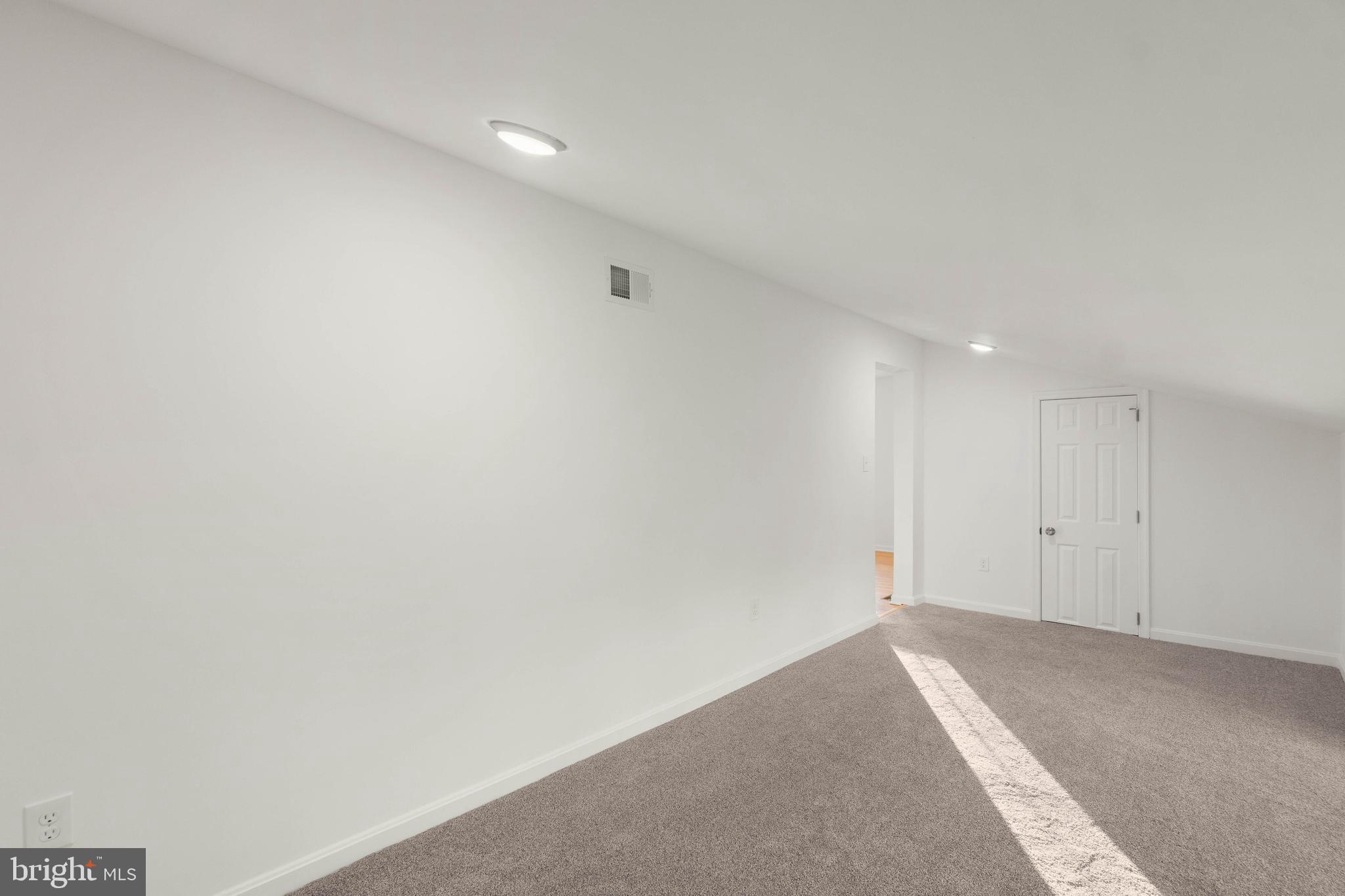 ULMSTEAD ESTATES - Residential