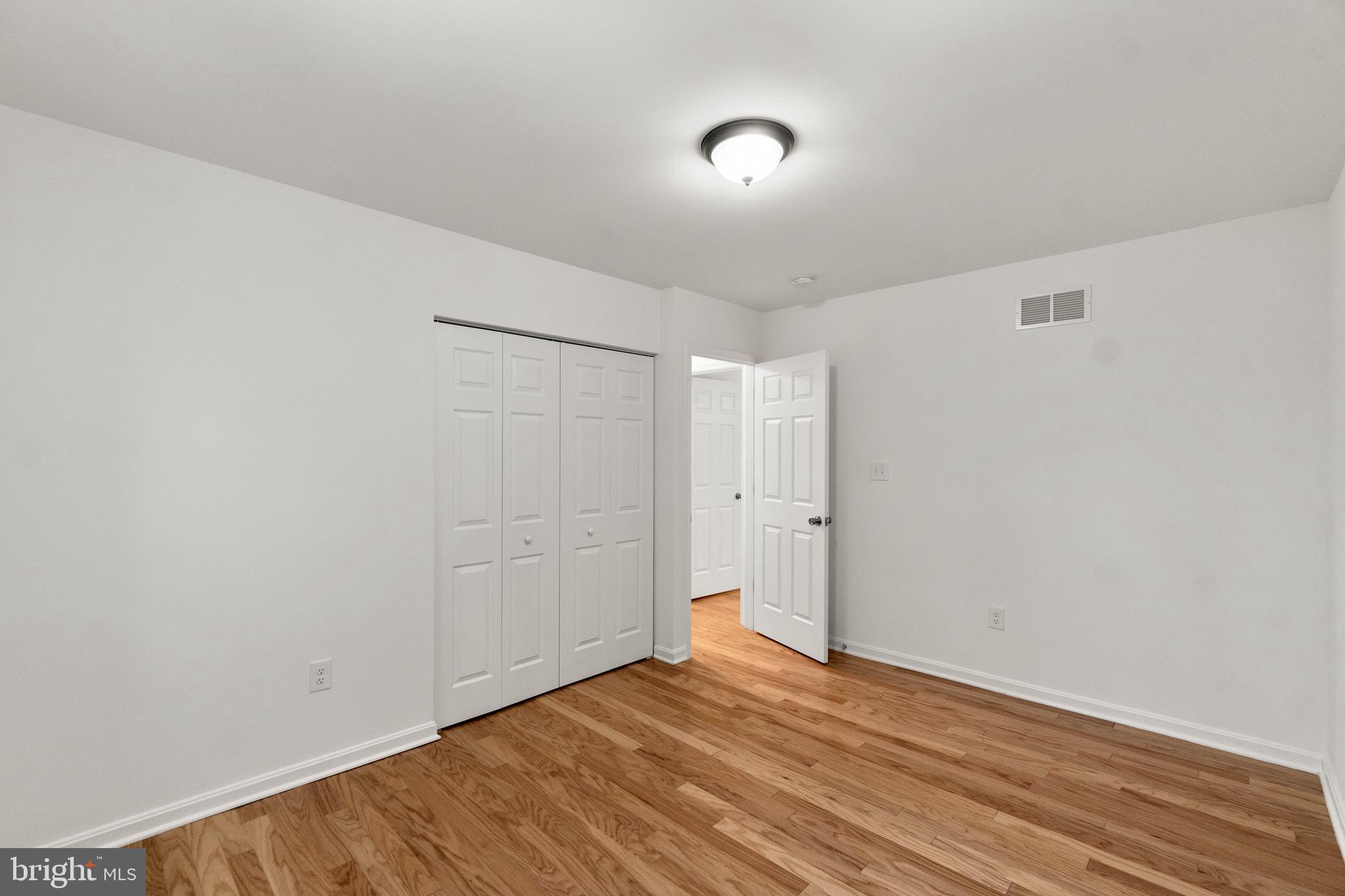 ULMSTEAD ESTATES - Residential