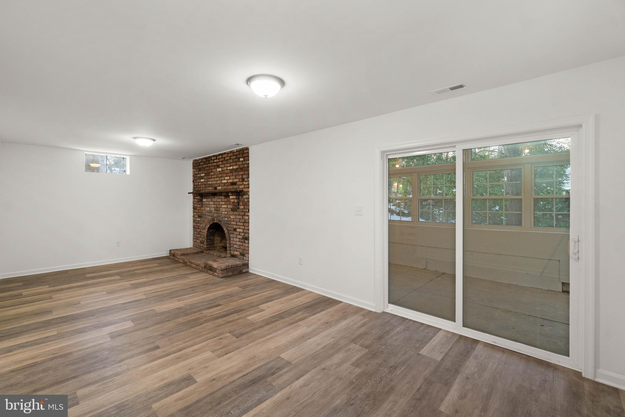 ULMSTEAD ESTATES - Residential