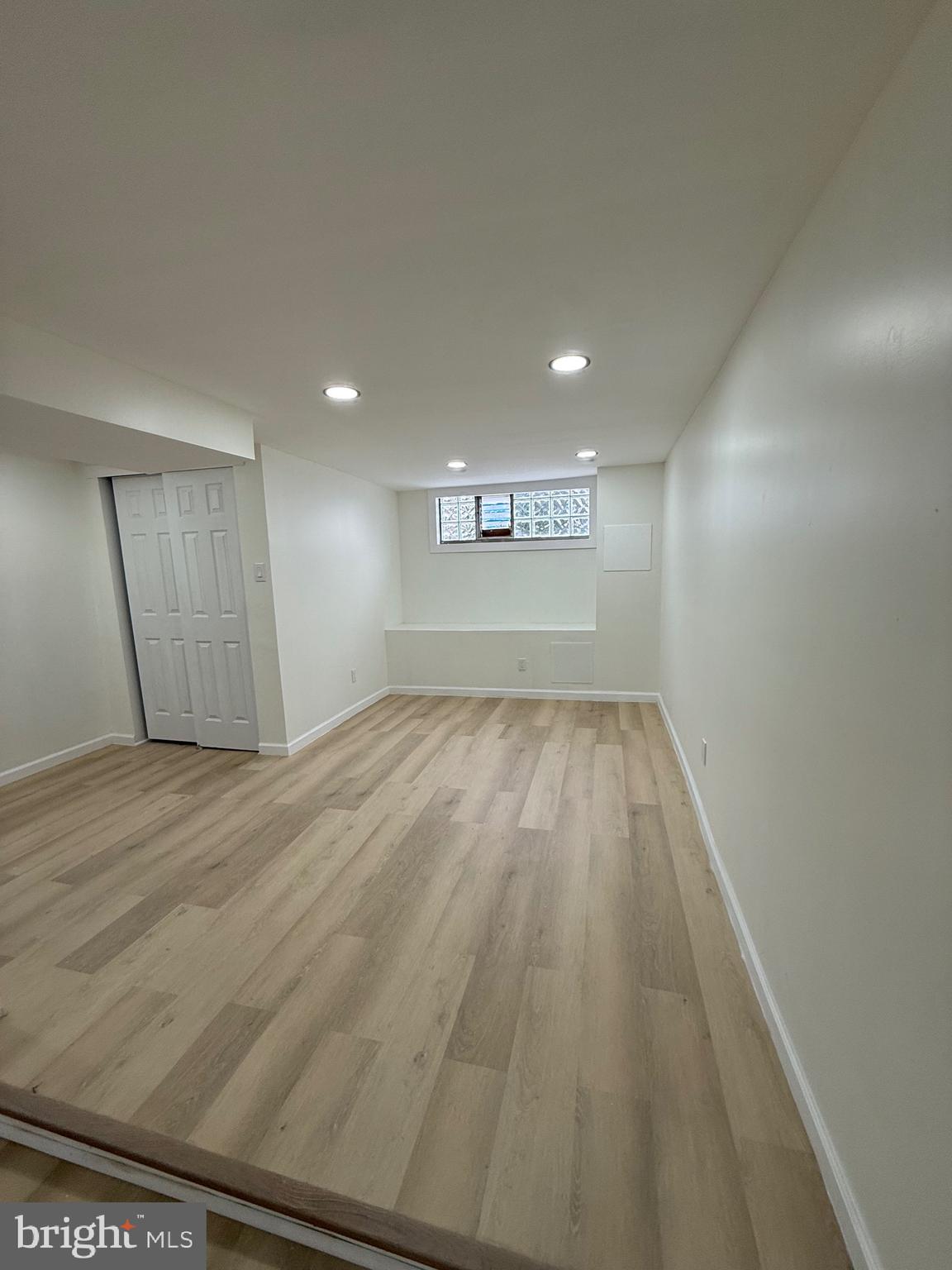 PHILADELPHIA (NORTHEAST) - Residential