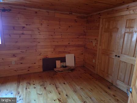 CABIN AT CAPON BRIDGE - Residential