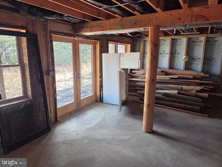 CABIN AT CAPON BRIDGE - Residential