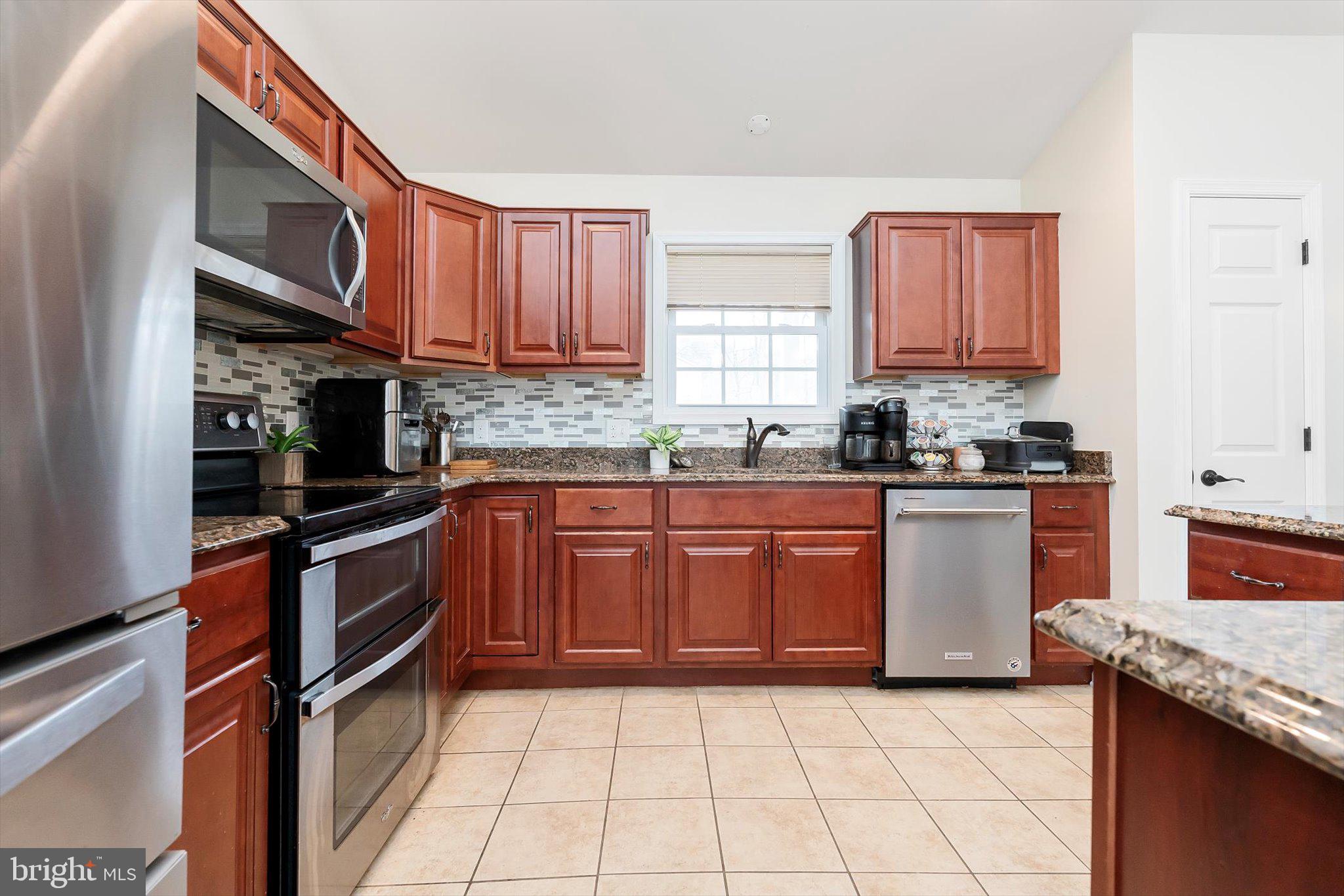 HICKORY RUN - Residential