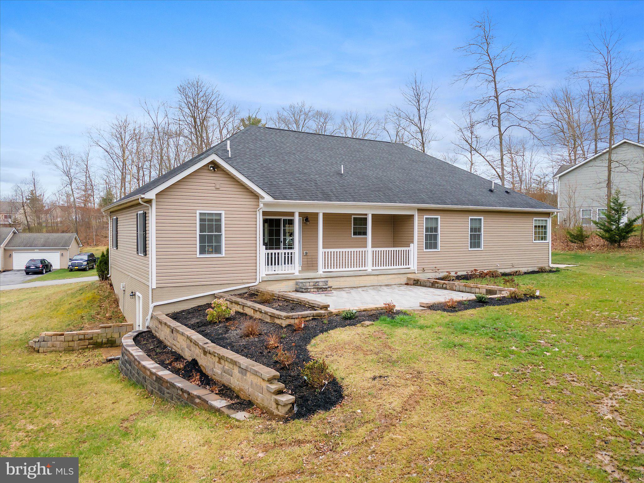 HICKORY RUN - Residential