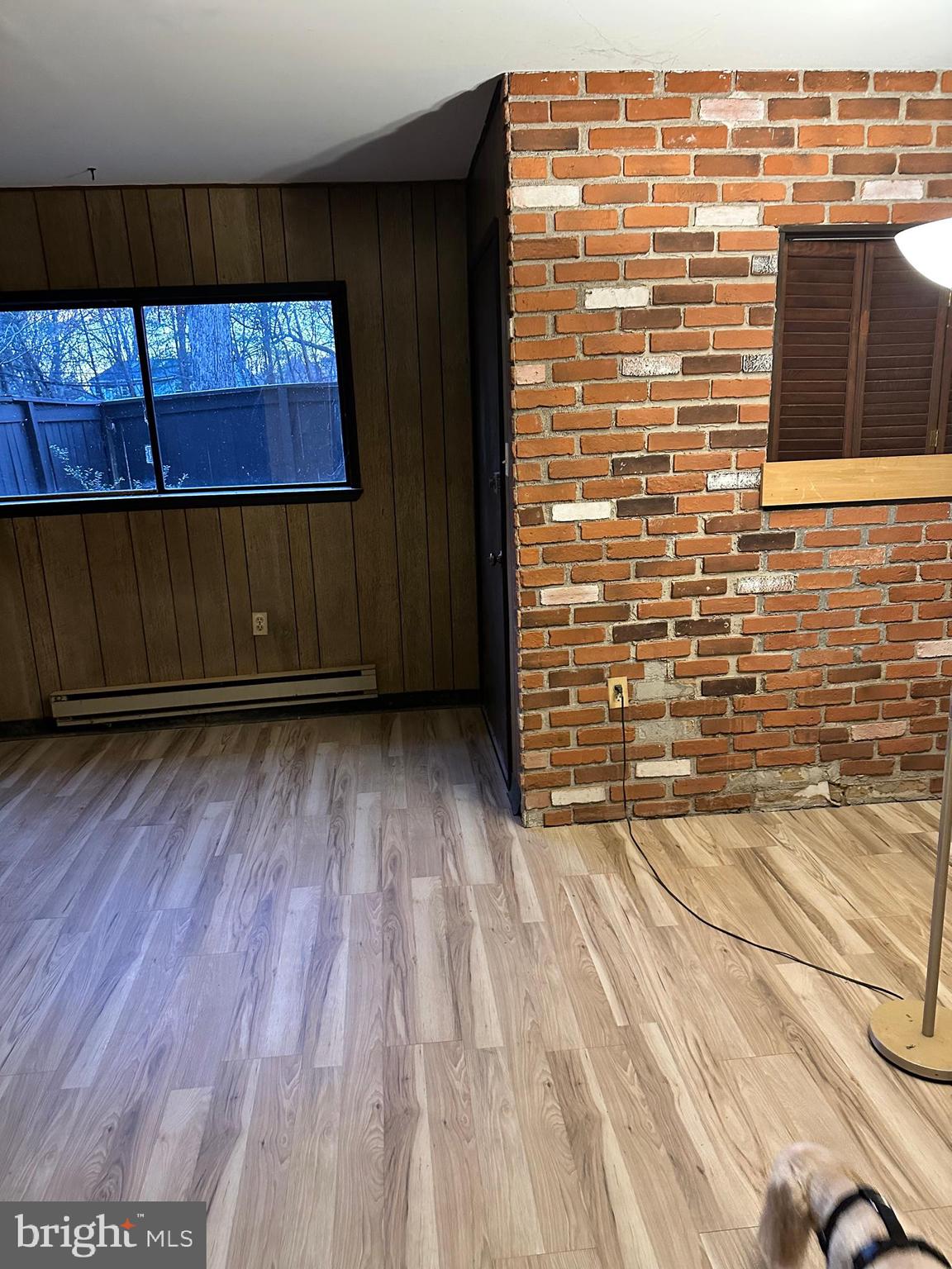 PINECREST - Residential