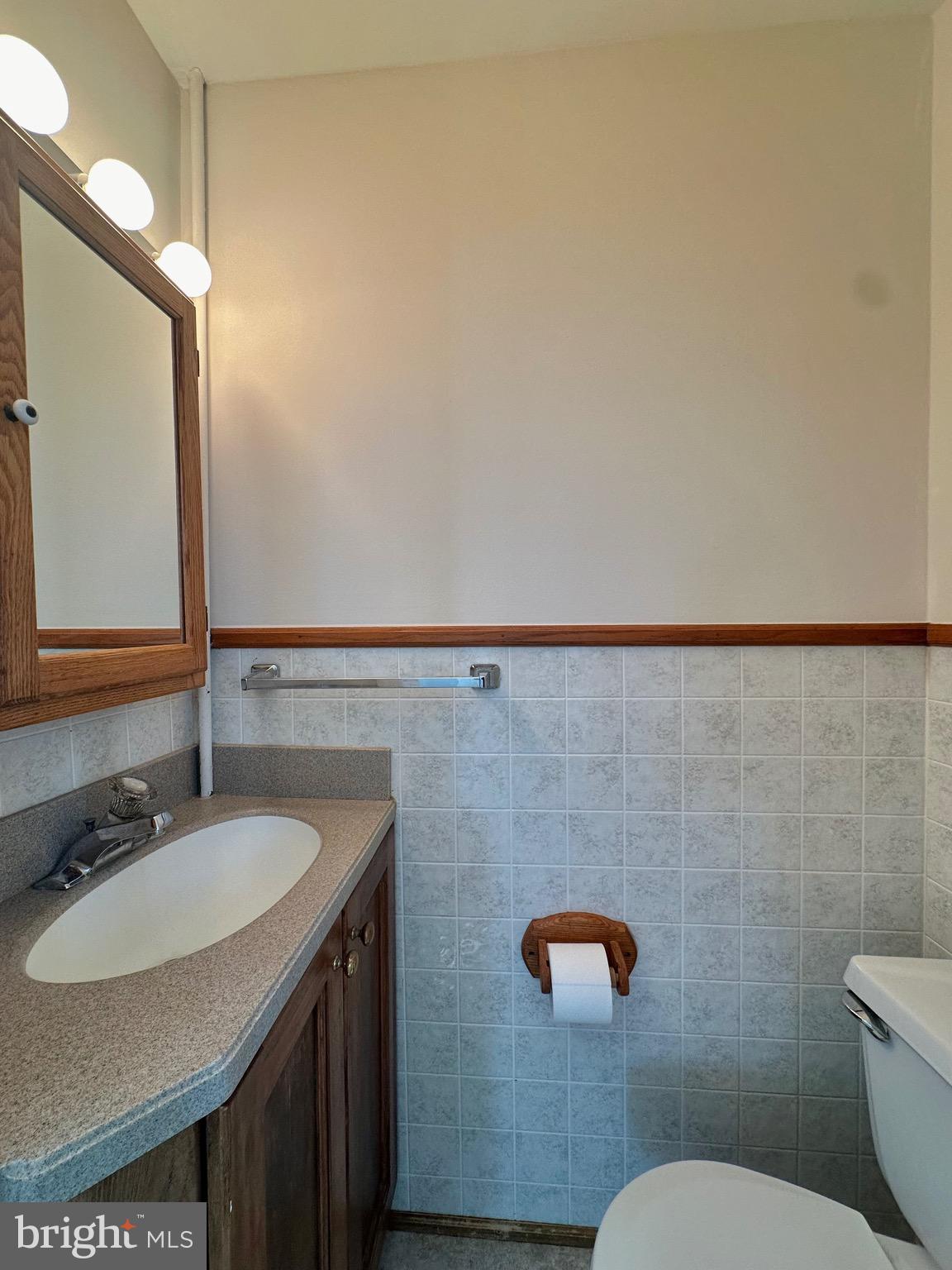 JARRETTSVILLE - Residential Lease