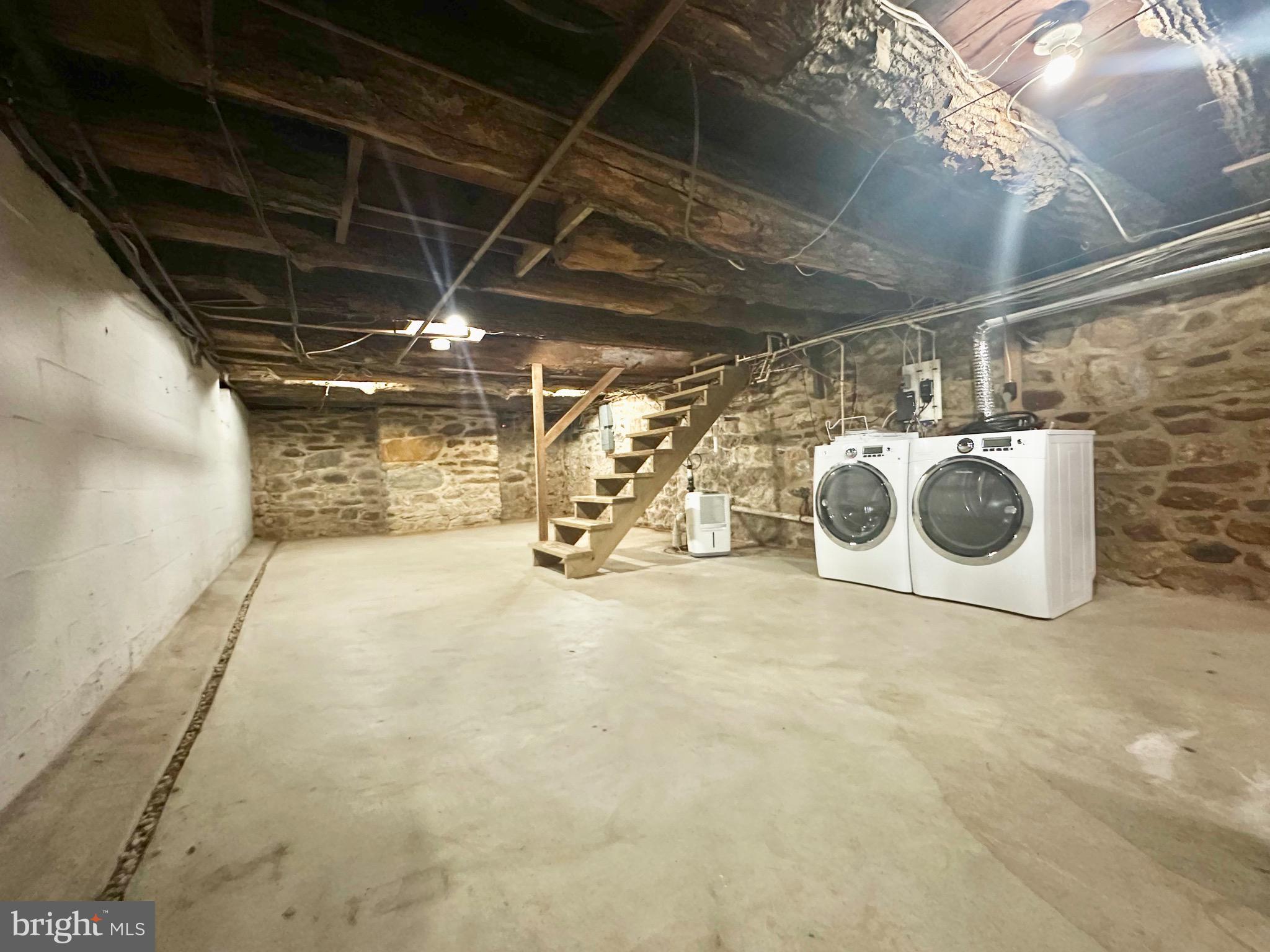 JARRETTSVILLE - Residential Lease